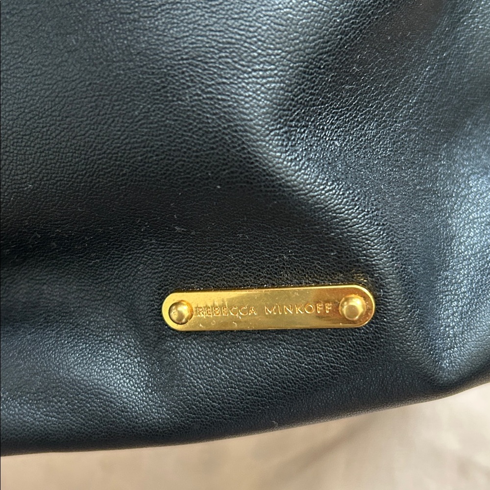 Rebecca Minkoff stars and moon small bucket Bag with Gold Accents, chain - Picture 4 of 7